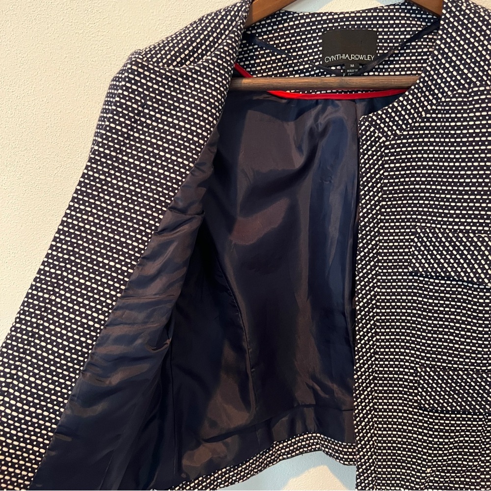 Cynthia Rowley Navy and White Tweed Cropped Blazer Open Front Size Medium - Picture 3 of 7